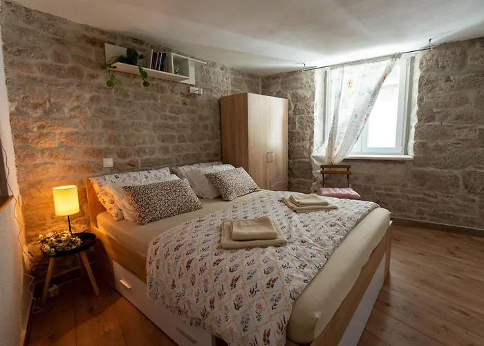 Andriamar 시베니크