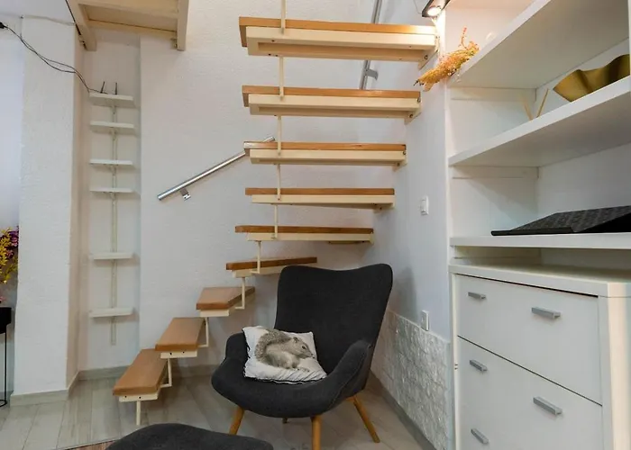 Andriamar 아파트 시베니크