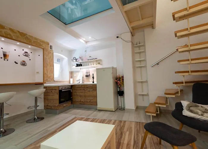 Andriamar 아파트 시베니크