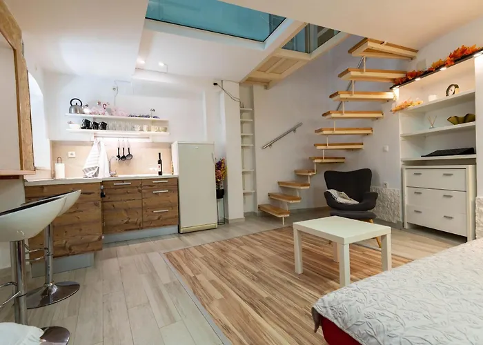 Andriamar * 시베니크